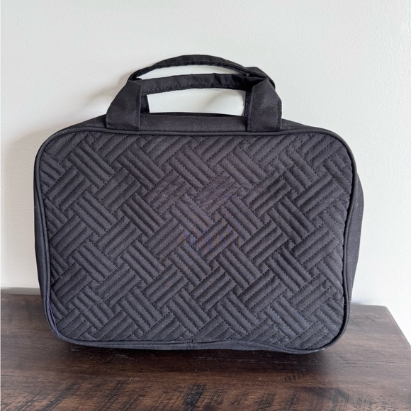 Bagsmart Toiletries Bag. - Picture 3 of 10